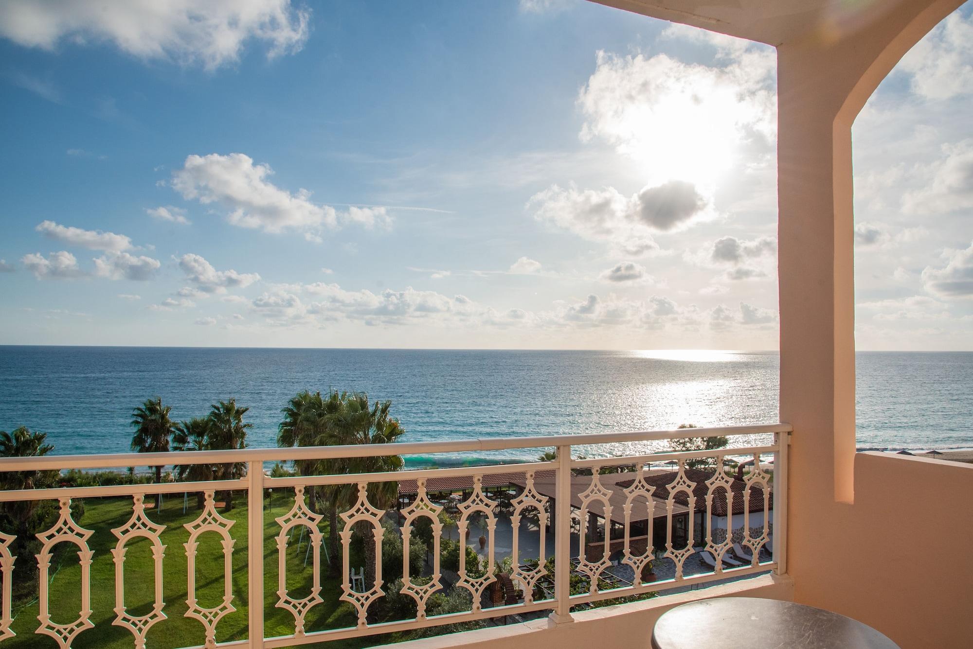 Poseidon Beach Hotel Kastrosikia Luaran gambar