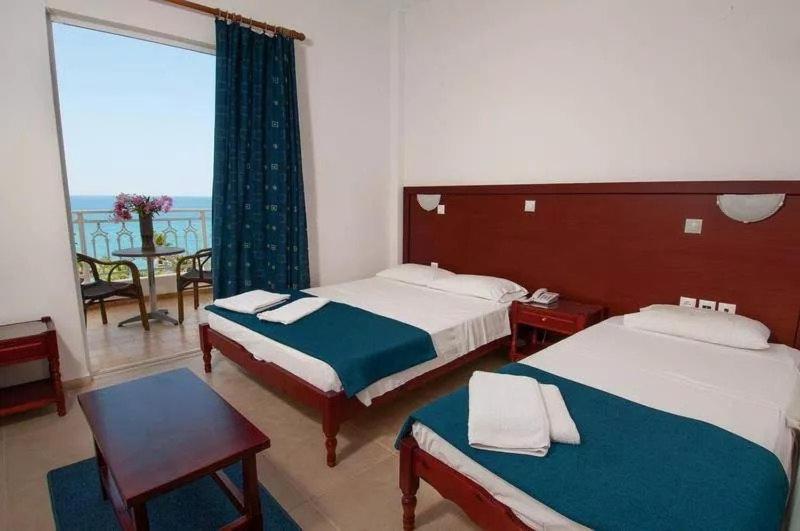 Poseidon Beach Hotel Kastrosikia Luaran gambar