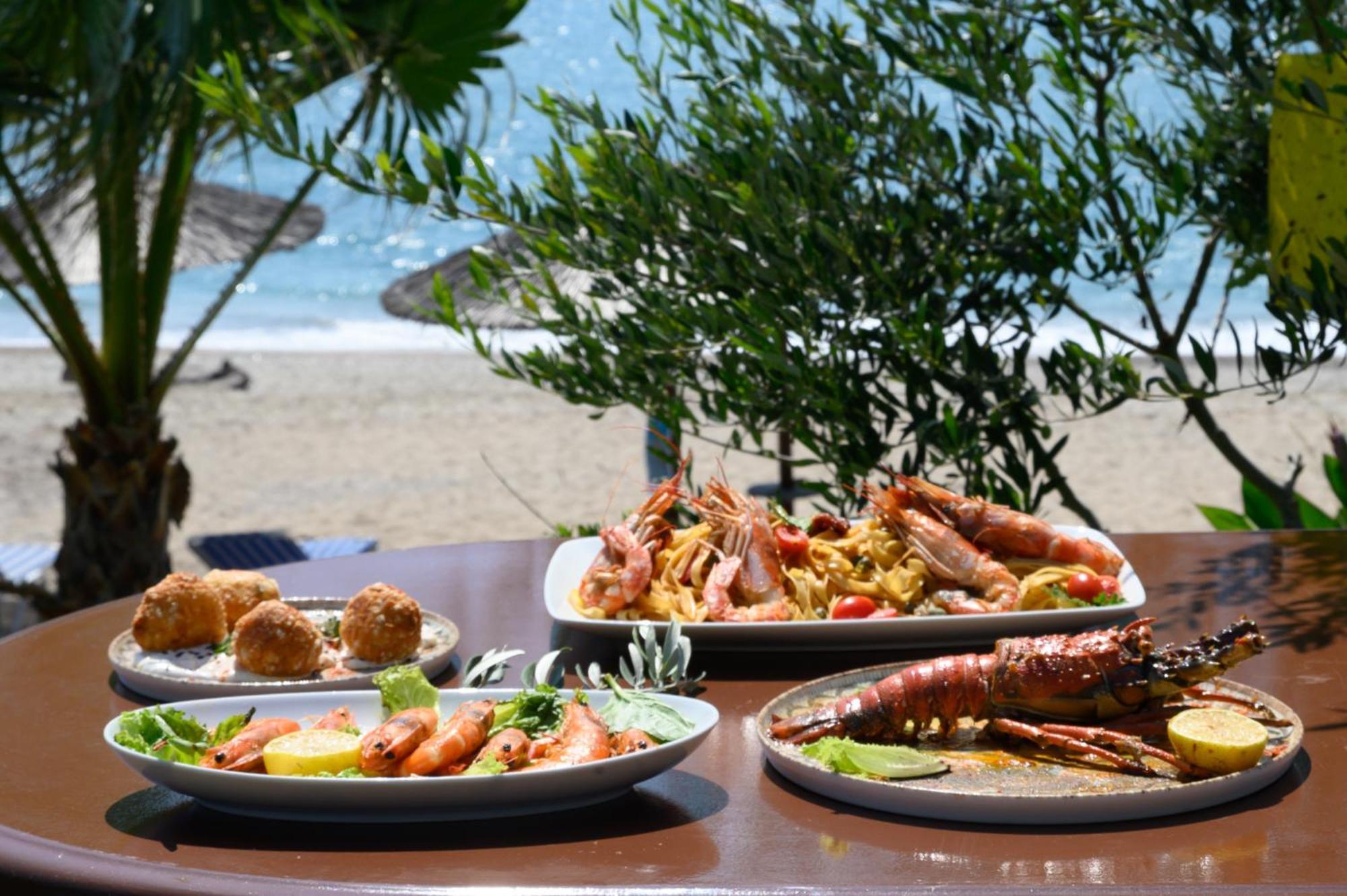 Poseidon Beach Hotel Kastrosikia Luaran gambar