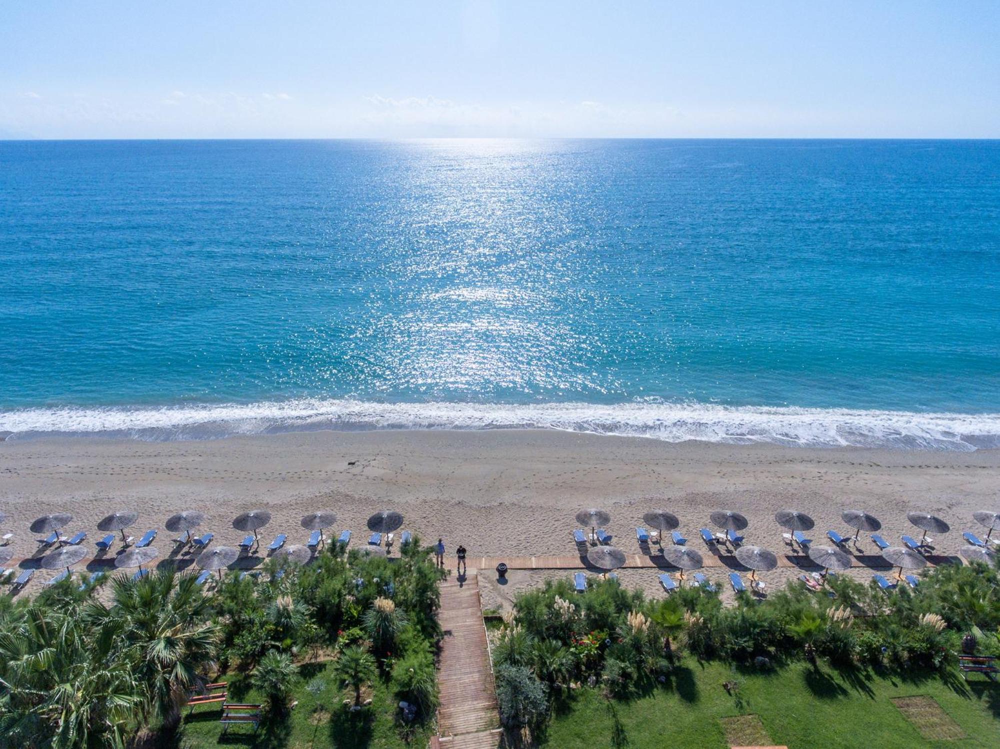 Poseidon Beach Hotel Kastrosikia Luaran gambar
