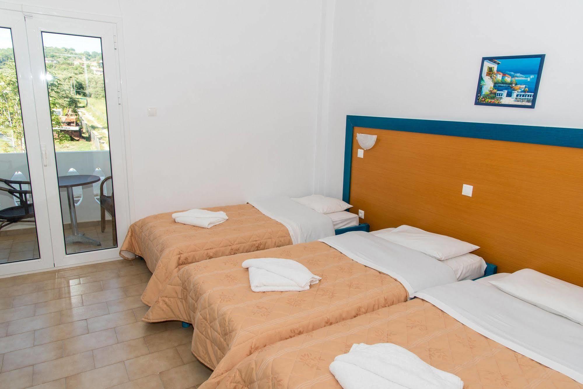 Poseidon Beach Hotel Kastrosikia Luaran gambar
